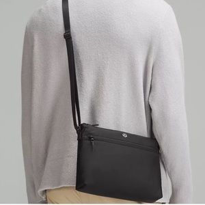 Lululemon Crossbody Parent Bag